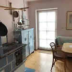 Haus Mit Sauna Und Privatem Badeteich In Bei Salzburg