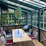 Casa de Férias Haus Mit Sauna Und Privatem Badeteich In Bei Salzburg