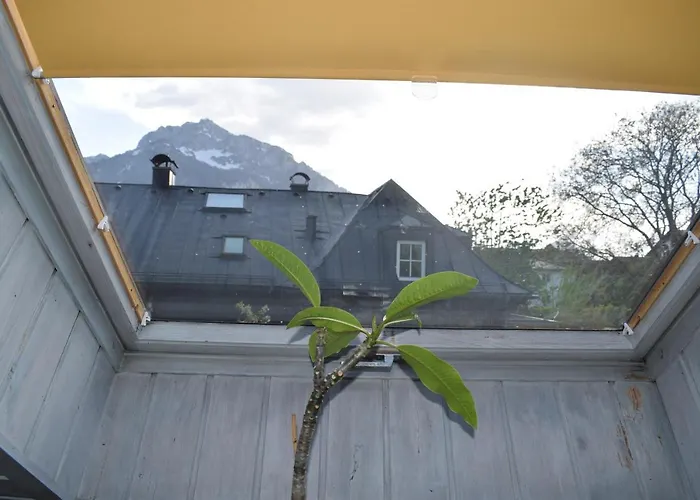 Tatil Evi Haus Mit Sauna Und Privatem Badeteich In Bei Salzburg Anif